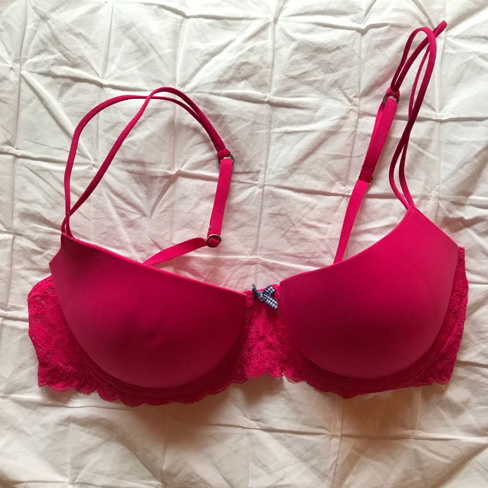 NWT Gilly Hicks Push-Up Balconet Bra